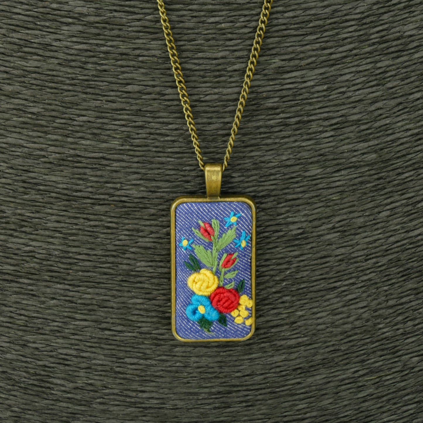 Needlework Floral Abstract Necklace